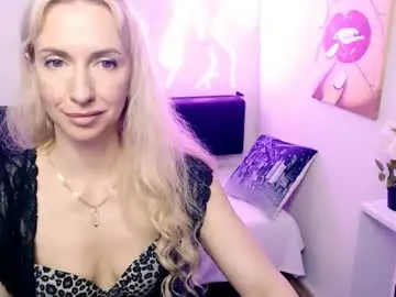 Chaturbate Free Live Porn of cute_smile_shy