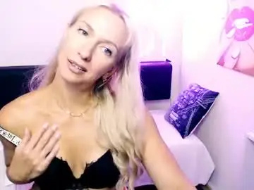 Chaturbate Sex Chat of cute_smile_shy