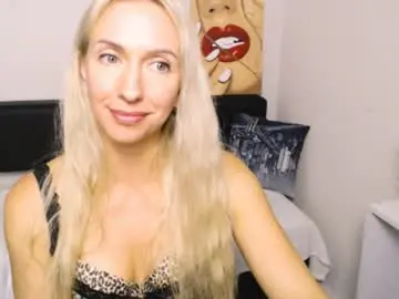 Chaturbate Sex Chat of cute_smile_shy