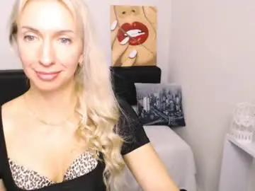 Chaturbate Adult Webcams of cute_smile_shy