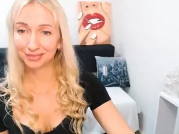 Chaturbate Live Sex of cute_smile_shy