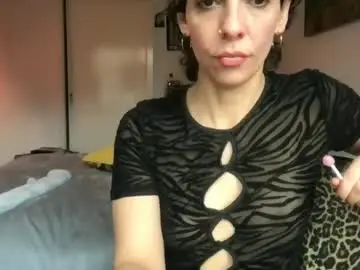 Chaturbate Live Sex Cam of lexi_purr