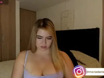 Chaturbate Nude Webcam of mariadanielasanchez