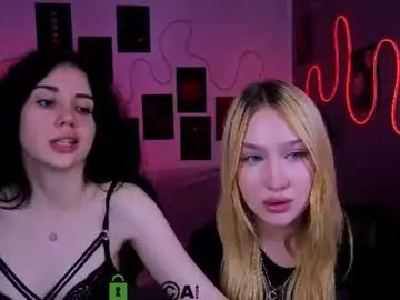 Chaturbate Free Live Porn of emilynxx
