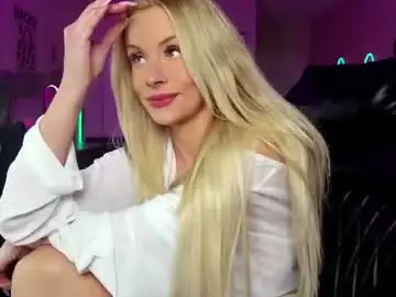 Chaturbate Nude Webcam of oliviaowens