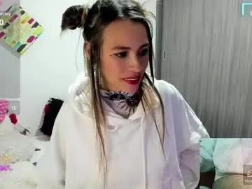 Chaturbate Live Sex Cam of pretty_candysex