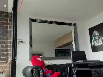 Chaturbate Free Porn Cam of pretur_crubaa