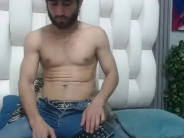 Chaturbate Adult Video Chat of aaron_jones_1