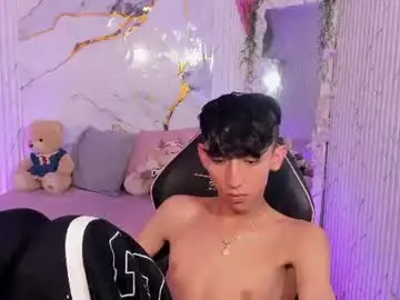 Chaturbate Sex Chat of ethann_tay1