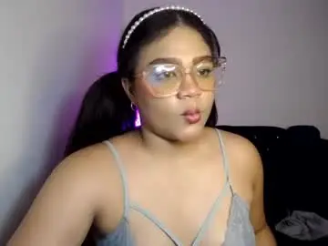 Chaturbate Free Live Porn of isamoon99