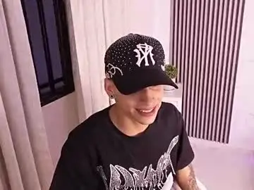 Chaturbate Live Sex of jhoanleandro