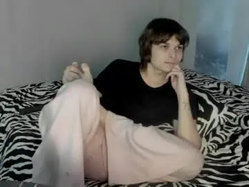 Chaturbate Free Porn Cam of lazydarkknight