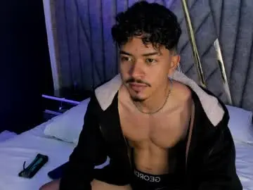 Chaturbate Live Porn of nicolaikarav