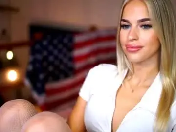 Chaturbate Live Sex Cam of celeste_www