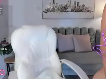 Chaturbate Watch Live Sex Cams of kiara_wren