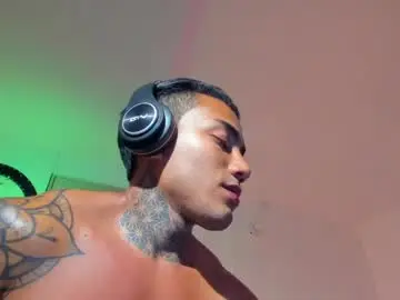 Chaturbate Adult Webcam of santi__ferrer