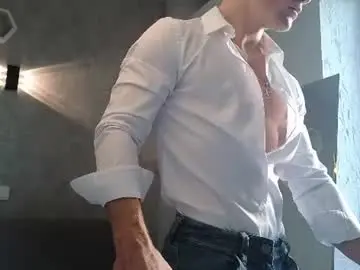 Chaturbate Best live sex cam show of elliot_muscle04
