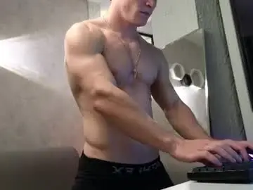Chaturbate Best live sex cam show of elliot_muscle04