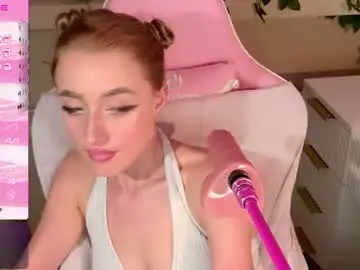 Chaturbate Adult Webcam of leonaeviann