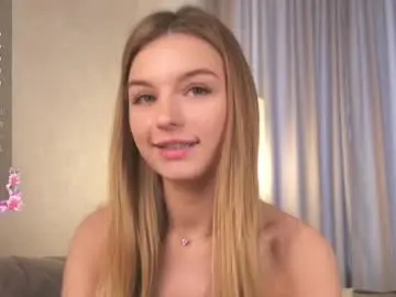 Chaturbate Live Sex Cam of my_little_pollly