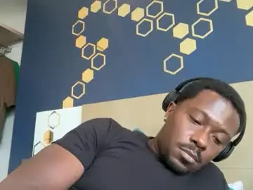 Chaturbate Live Sex Cam of urbandick5