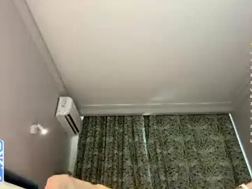 Chaturbate Live Sex Cam of adeles_vibes