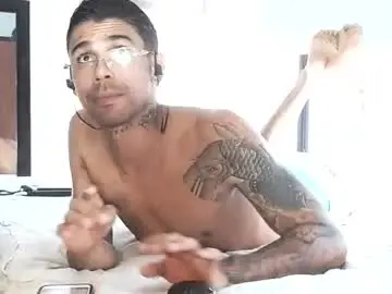 Chaturbate Sex Cam of allanbarreto