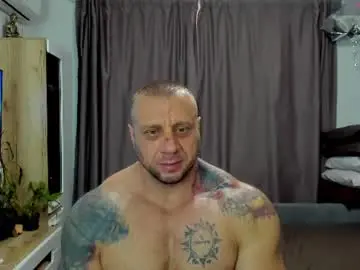 Chaturbate Live Sex of ironhulk22