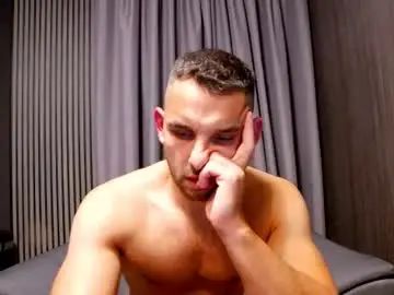 Chaturbate Sex Cam of antoniovalentinidiamond