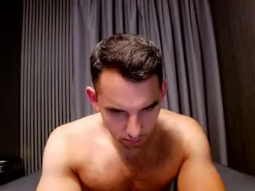 Chaturbate Live Sex Cam of antoniovalentinidiamond