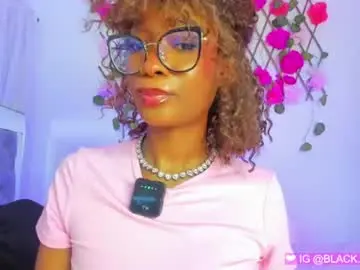 Chaturbate Adult Video Chat of dianablackgirl