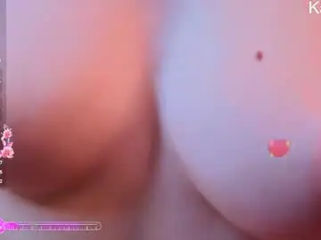 Chaturbate Live Sex Cam of flowwkaley