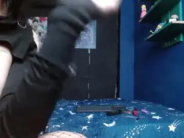 Chaturbate Best live sex cam show of irisbell_