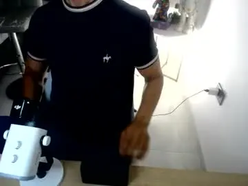 Chaturbate Watch Live Sex Cams of latin_cr7