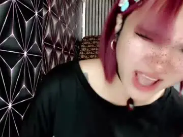 Chaturbate Live Sex Cam of queen_elicktra