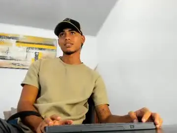 Chaturbate Adult Webcams of zander_2120