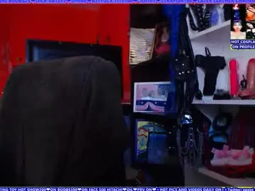 Chaturbate Watch Live Sex Cams of cuminmenowbby