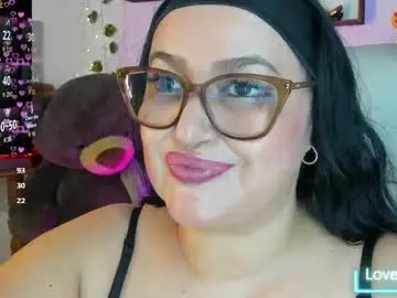 Chaturbate Live Porn of gia_nahomi