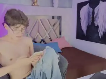Chaturbate Nude Webcam of mysterius_boy