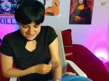 Chaturbate Live Sex Cam of naty_lux19