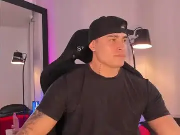 Chaturbate Live Sex Cam of connorsmith_26