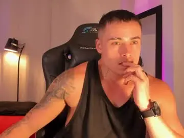 Chaturbate Live Sex Cam of connorsmith_26