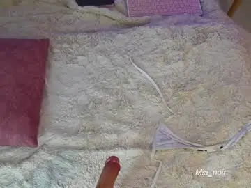 Chaturbate Sex Chat of mia_noir