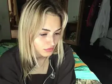Chaturbate Live Sex Cam of ozellagranville