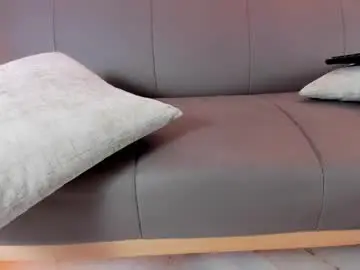 Chaturbate Live Sex Cam of dax_blaze