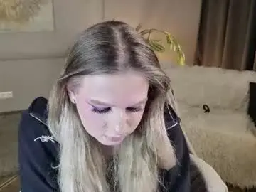 Chaturbate Live Sex Cam of jes_solar