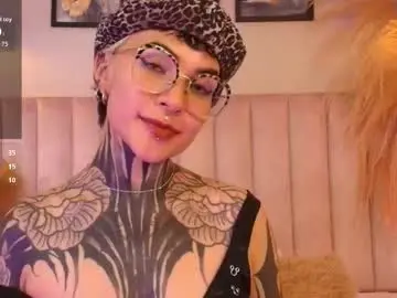 Chaturbate Best live sex cam show of luana_fiore