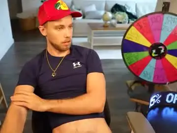 Chaturbate Free Porn Cam of troy_greenxo