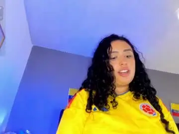 Chaturbate Free Live Porn of isaxcurves
