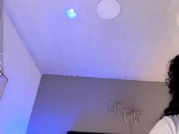 Chaturbate Watch Live Sex Cams of isaxcurves